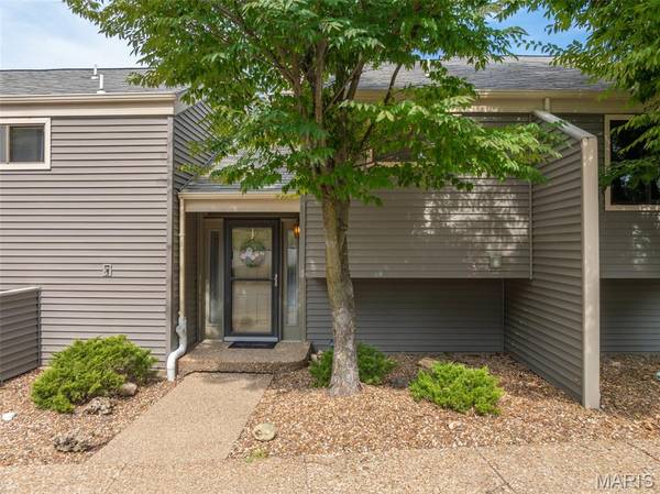 103 Geneva Cove DR, Innsbrook, MO 63390
