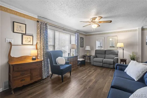 164 Graham RD, Florissant, MO 63031