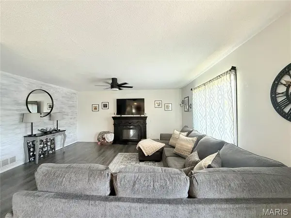 10280 Old Highway 79, Hannibal, MO 63401