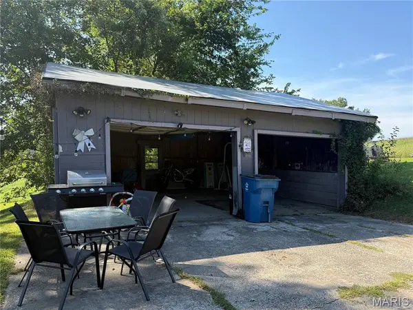 10280 Old Highway 79, Hannibal, MO 63401
