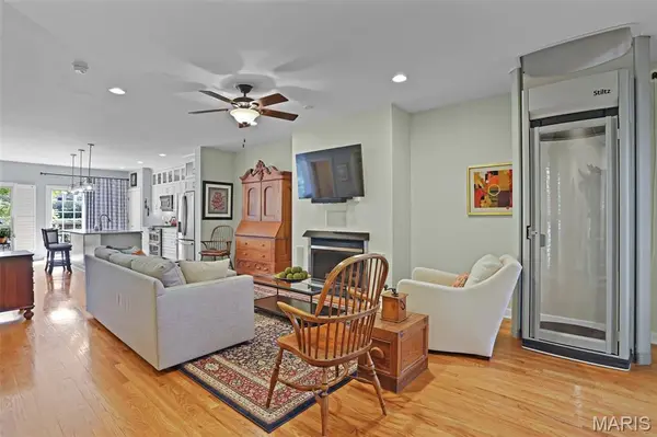 7707 Gannon AVE, St Louis, MO 63130