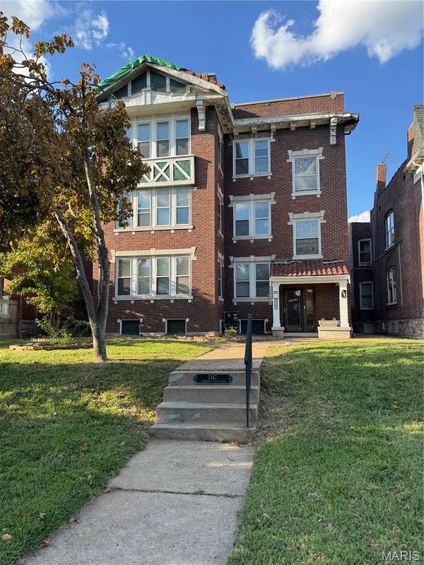 5147 Waterman BLVD #1, St Louis, MO 63108