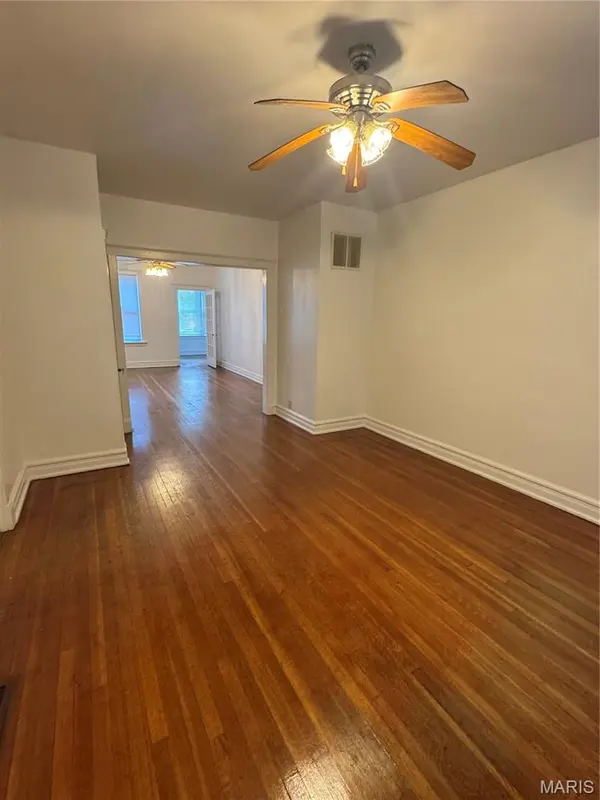 5147 Waterman BLVD #1, St Louis, MO 63108