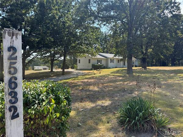 25632 Highway Aa, Lebanon, MO 65536