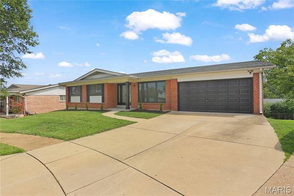 10612 Ashburn CT, Unincorporated, MO 63123