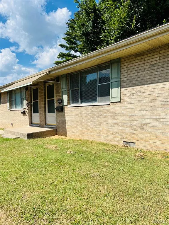 2308 College AVE, Alton, IL 62002