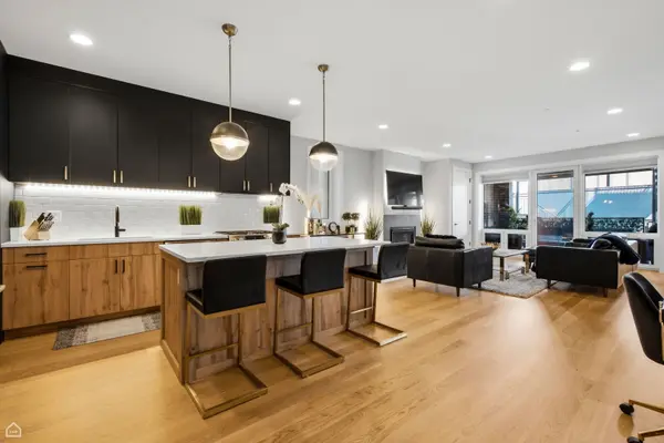 2448 W Diversey AVE #1, Chicago, IL 60647