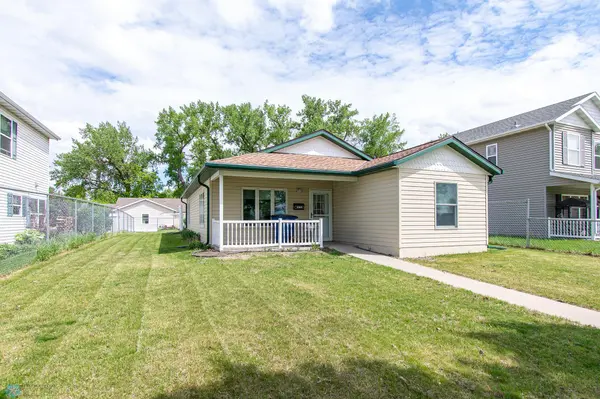 1908 4th AVE N, Moorhead, MN 56560