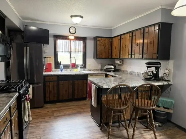 58533 243 ST, Litchfield, MN 55355