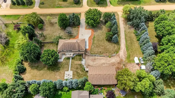 3065 225th ST W, Farmington, MN 55024