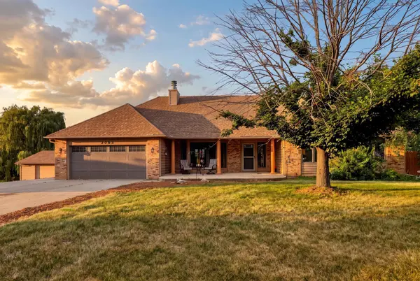3065 225th ST W, Farmington, MN 55024