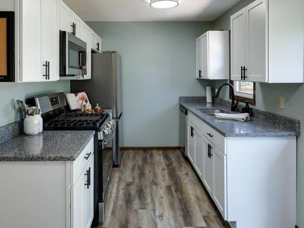 16288 Florida WAY W, Rosemount, MN 55068