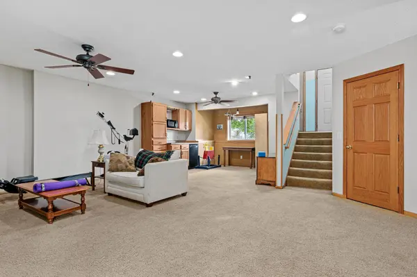 6533 Neddersen CIR, Brooklyn Park, MN 55445