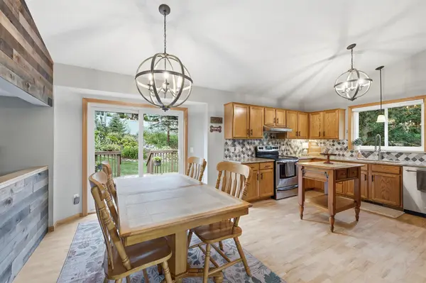 9005 Jensen AVE S, Cottage Grove, MN 55016