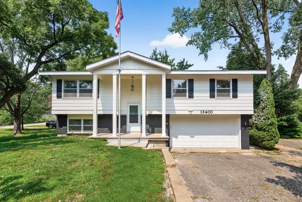 13400 Orchard RD, Hopkins, MN 55305