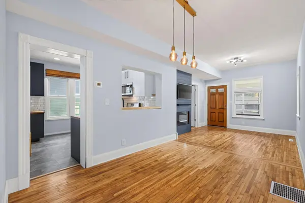 801 Armstrong AVE, Saint Paul, MN 55102