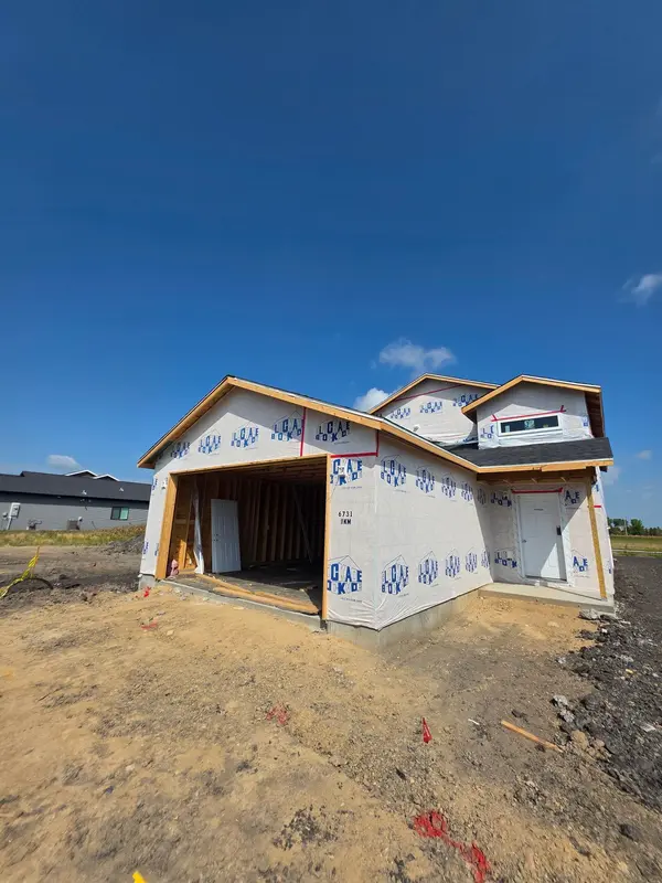 6731 66th AVE S, Horace, ND 58047