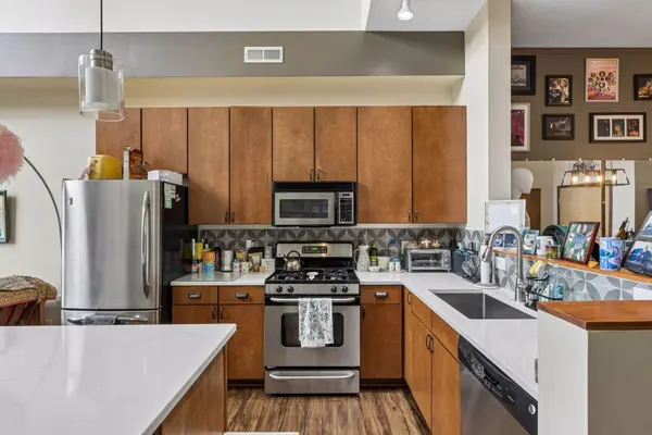2650 University AVE W #205, Saint Paul, MN 55114