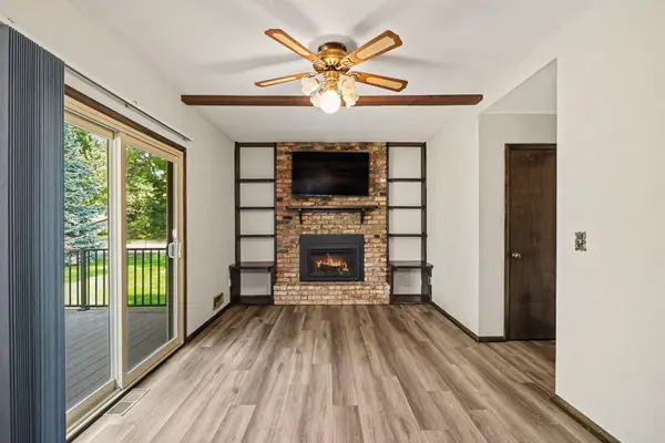2001 102nd AVE NW, Coon Rapids, MN 55433