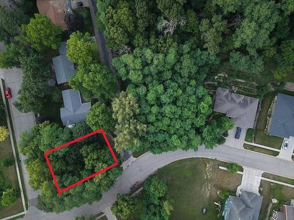 1713 Siewert St, Red Wing, MN 55066