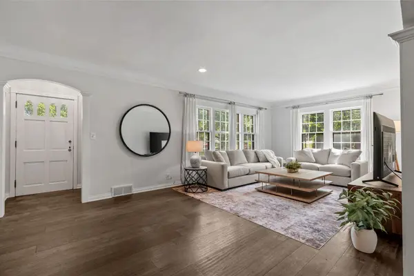 3540 Plymouth RD, Minnetonka, MN 55305