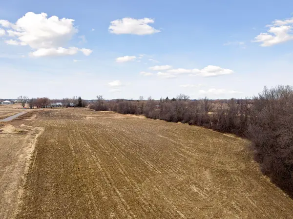 1405 Hamel RD, Medina, MN 55340