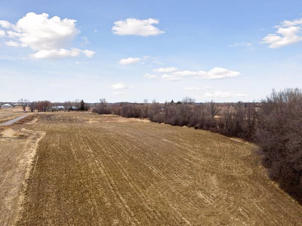 1405 Hamel RD, Medina, MN 55340