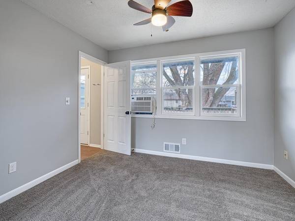 2304 13th AVE E, North Saint Paul, MN 55109