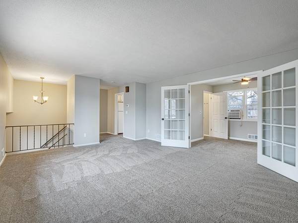 2304 13th AVE E, North Saint Paul, MN 55109