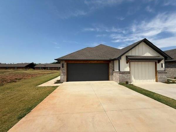 541 Wimbledon RD, Edmond, OK 73003