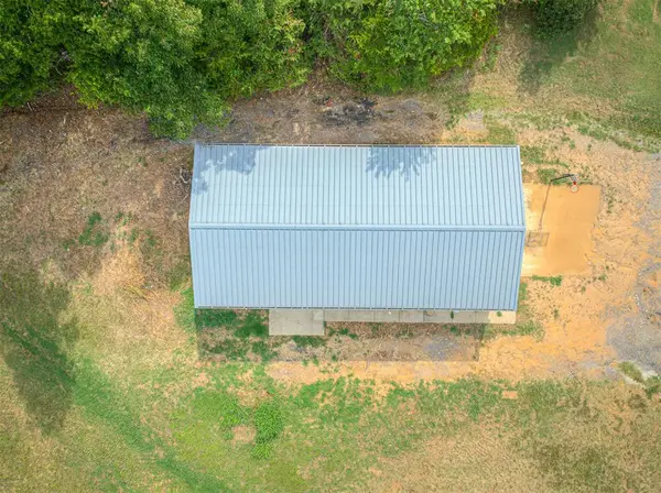 15705 Grant RD, Shawnee, OK 74801