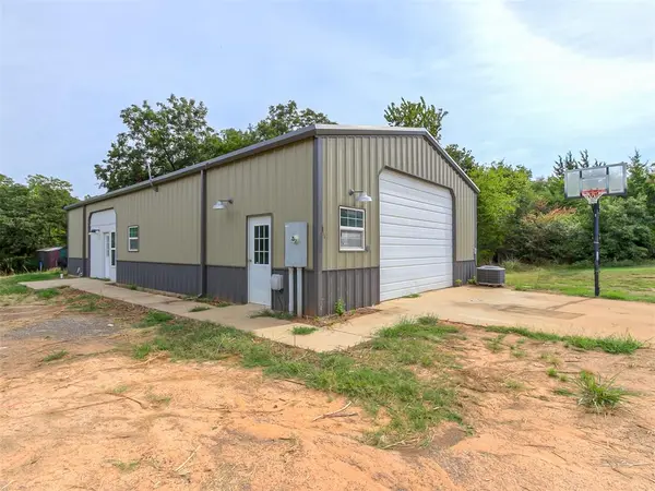 15705 Grant RD, Shawnee, OK 74801