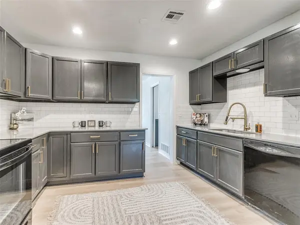 1412 Casady LN, Oklahoma City, OK 73120