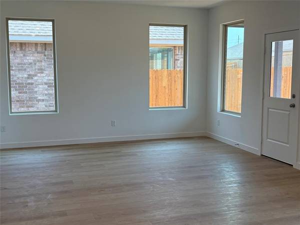 9001 SW 19th ST, Oklahoma City, OK 73128