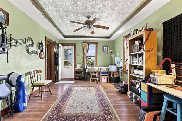 703 PARK AVE, Little Chute, WI 54140-2033