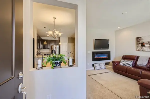 518 E Dry Creek PL, Littleton, CO 80122