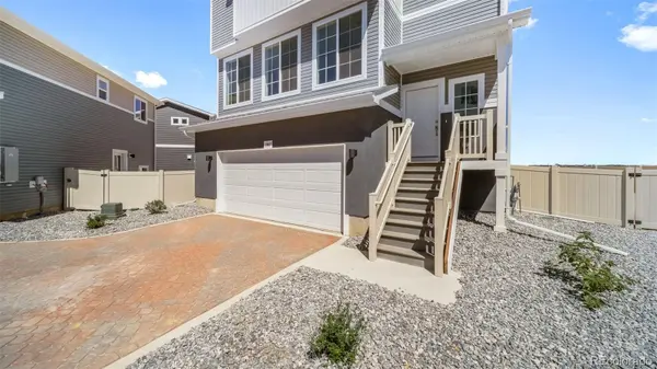 3387 Pearwood DR, Johnstown, CO 80534