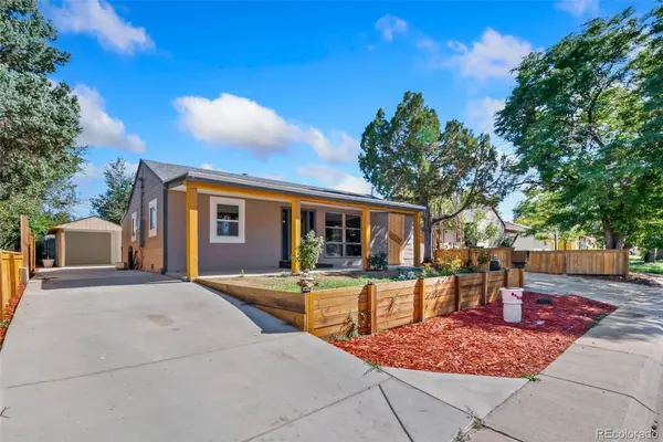 886 Kingston ST, Aurora, CO 80010