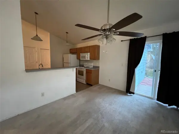 5184 S Liverpool WAY, Aurora, CO 80015