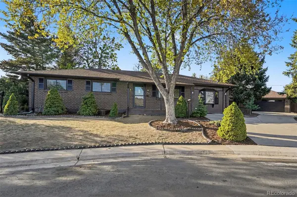 559 Elbert WAY, Denver, CO 80221