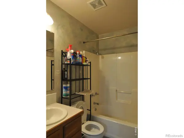 2886 43rd AVE, Greeley, CO 80634