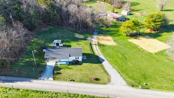 1585 Hill Road, Newport, TN 37821
