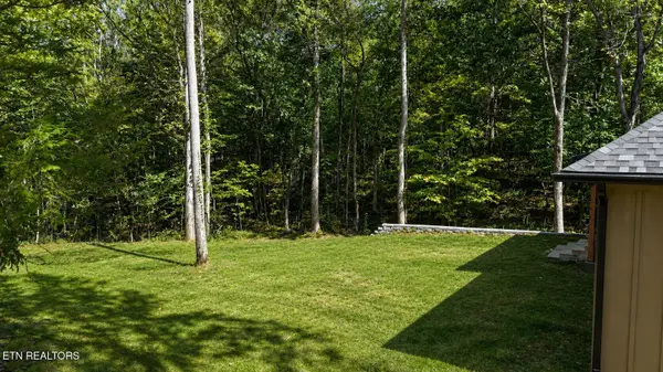 236 Meadowood Road, Newport, TN 37821