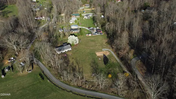 2737 Clabo Road, Sevierville, TN 37862