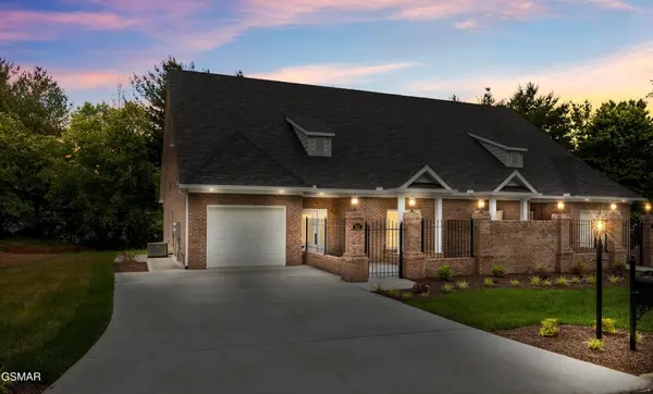 910 Fine Glen Drive, Sevierville, TN 37862