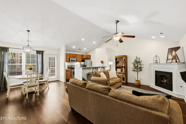 1111 Crested Springs Way, Knoxville, TN 37923