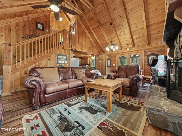 1141 Ski View Lane, Sevierville, TN 37876