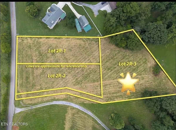 23 Walker Rd, Maryville, TN 37801