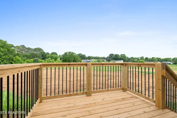 3207 Sweetwater Vonore Rd, Sweetwater, TN 37874