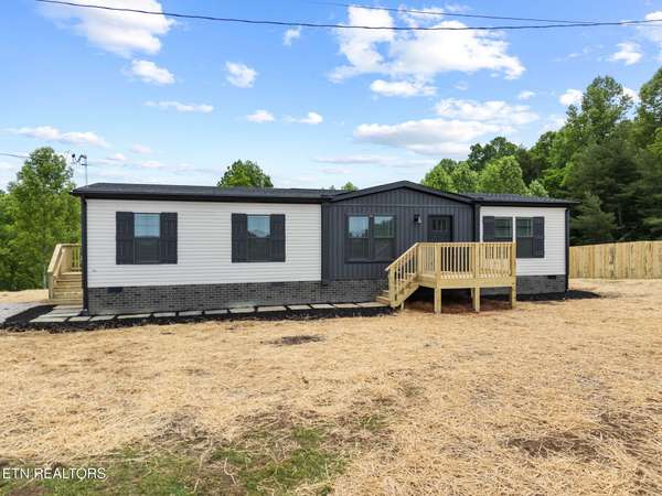 117 Delia Young Lane, Wartburg, TN 37887